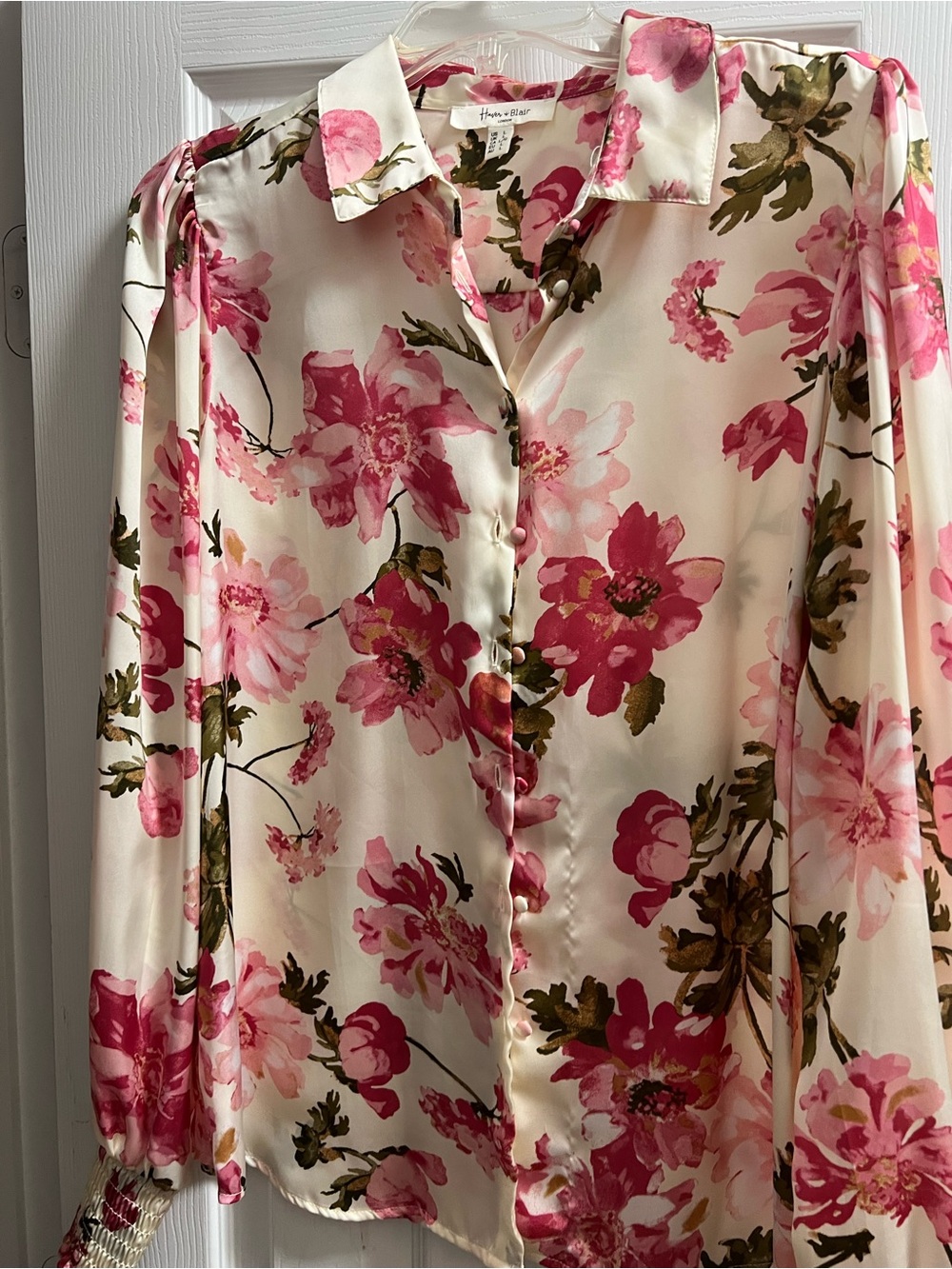 House of Harlow 1960 Cream Button-Down Blouse with Pink Floral Print